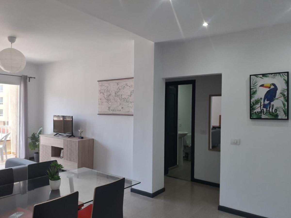 Apartamento Centro Plaza El Medano Екстериор снимка